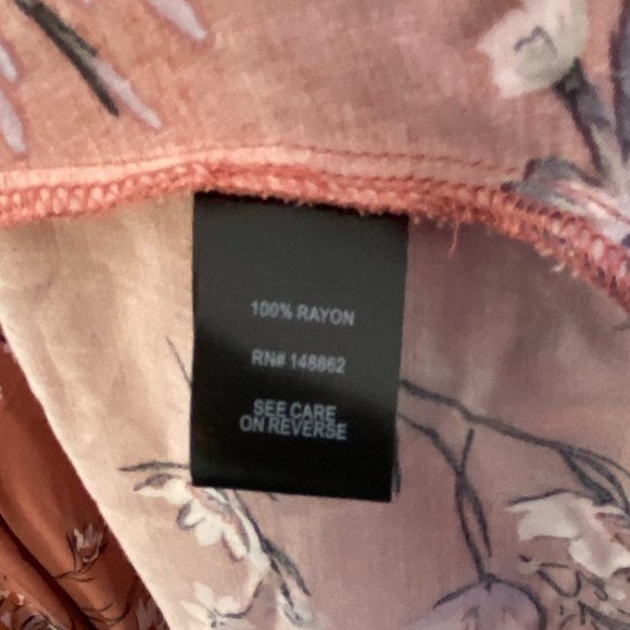 Torrid Sleeveless Dusty Rose Floral Midi Dress w/Pockets Size - 1 - Picture 5 of 5